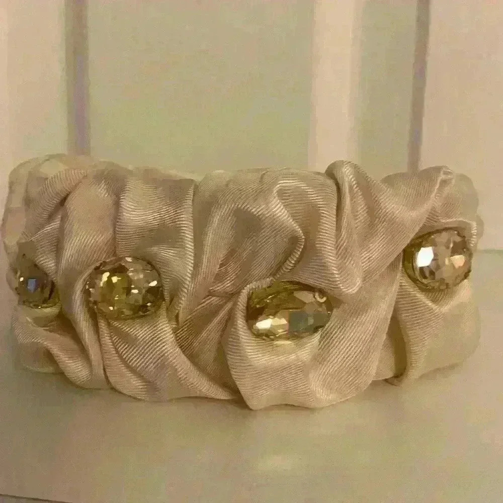 🐳 Light Pink Faux Jewel Studded Headband
